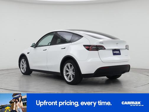 White 2023 Tesla Model Y Long Range