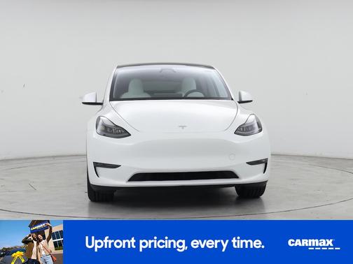 White 2023 Tesla Model Y Long Range