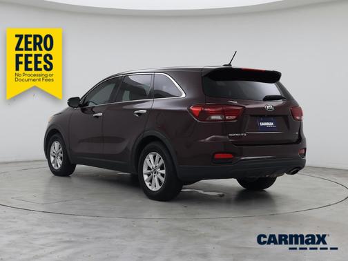 Burgundy 2019 Kia Sorento LX