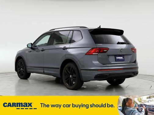 2022 Volkswagen Tiguan SE R-Line Black
