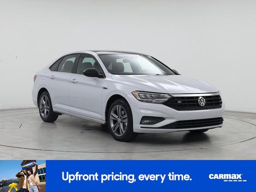 Gray 2019 Volkswagen Jetta R-Line