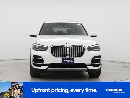 White 2023 BMW X5 xDrive40i
