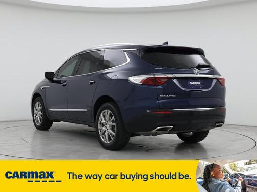 2022 Buick Enclave Essence