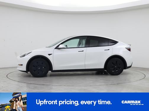 White 2022 Tesla Model Y Long Range