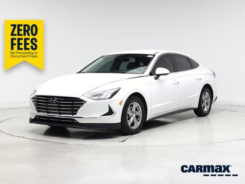 White 2022 Hyundai SONATA SE