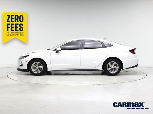 White 2022 Hyundai SONATA SE