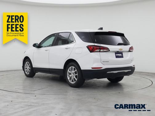 White 2022 Chevrolet Equinox LT