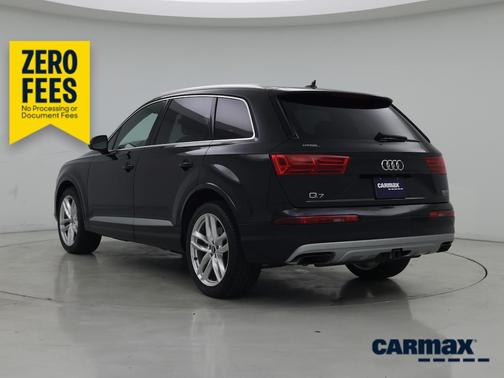 Black 2018 Audi Q7 Prestige