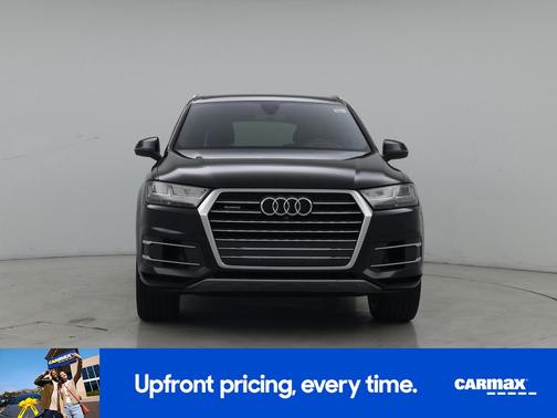 Black 2018 Audi Q7 Prestige