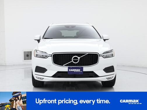 2021 Volvo XC60 T6 Momentum