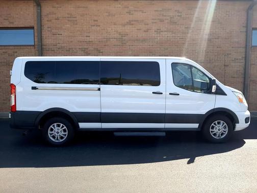 2021 Ford Transit-350 XLT