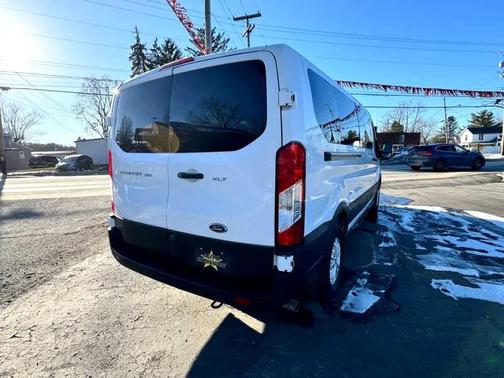 2021 Ford Transit-350 XLT