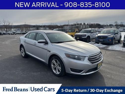 2019 Ford Taurus SEL