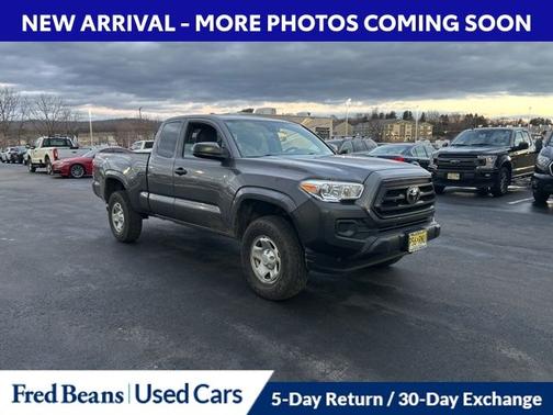 2021 Toyota Tacoma SR