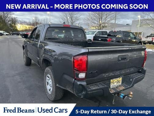 2021 Toyota Tacoma SR