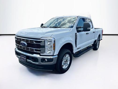 OXFORD WHITE 2025 Ford F-250 XLT