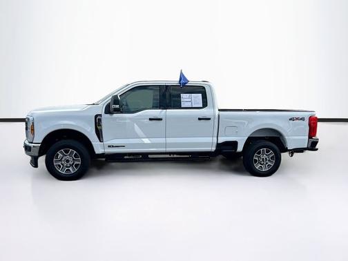 OXFORD WHITE 2025 Ford F-250 XLT