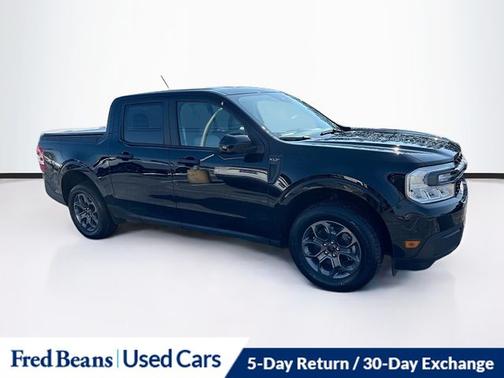 SHADOW BLACK 2024 Ford Maverick XLT