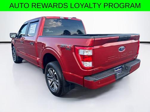 HOT PEPPER RED MET TINTD CC 2023 Ford F-150 XL