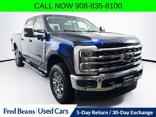 2023 Ford F-350 LARIAT SUPER DUTY