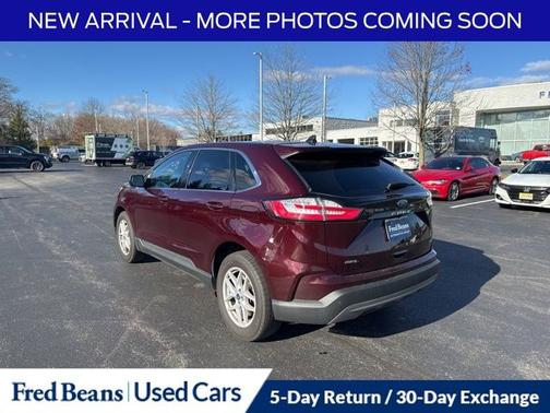 2022 Ford Edge SEL