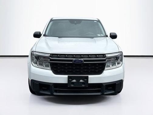 OXFORD WHITE 2023 Ford Maverick XLT