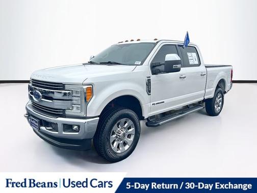 2017 Ford F-250 LARIAT
