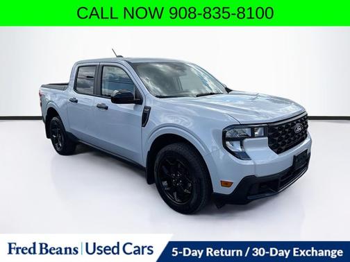 SPACE WHITE METALLIC 2025 Ford Maverick XLT