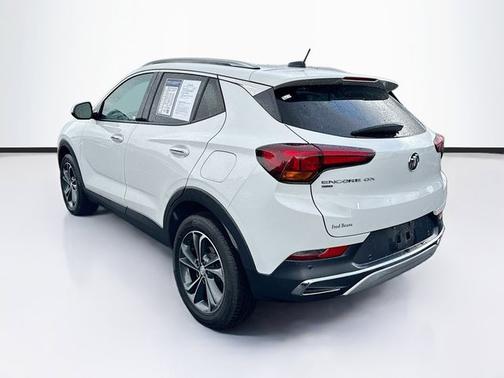 Summit White 2021 Buick Encore GX ESSENCE