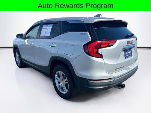 Quicksilver Metallic 2018 GMC Terrain SLE