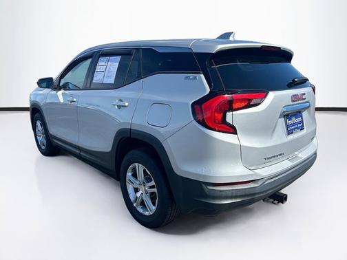 Quicksilver Metallic 2018 GMC Terrain SLE