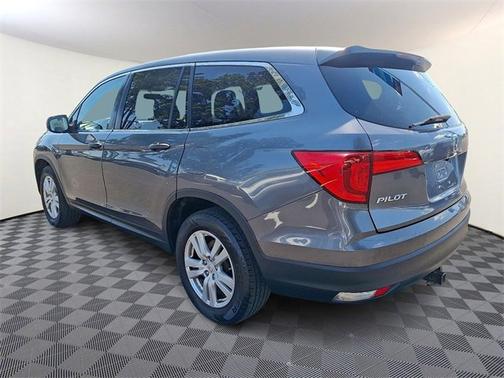 2016 Honda Pilot LX