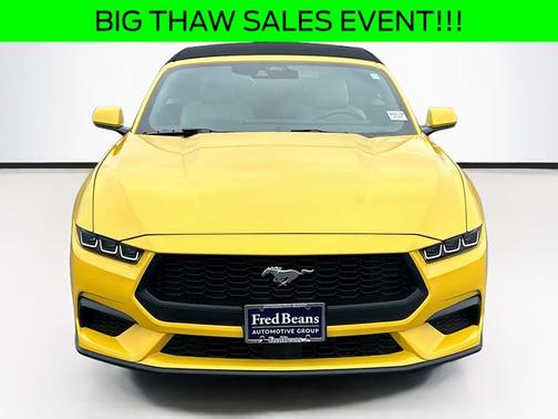 2024 Ford Mustang ECOBOOST PREMIUM