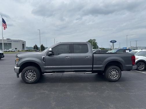 2021 Ford F-350 LARIAT SUPER DUTY