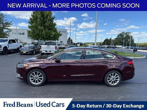 2017 Ford Fusion SE