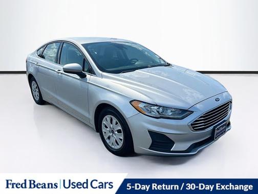INGOT SILVER METALLIC 2019 Ford Fusion S