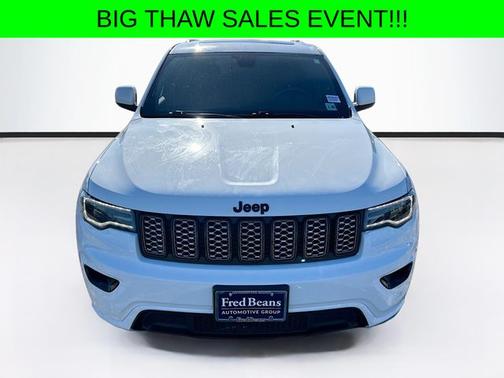 2021 Jeep Grand Cherokee LAREDO