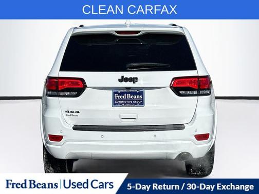 2021 Jeep Grand Cherokee LAREDO