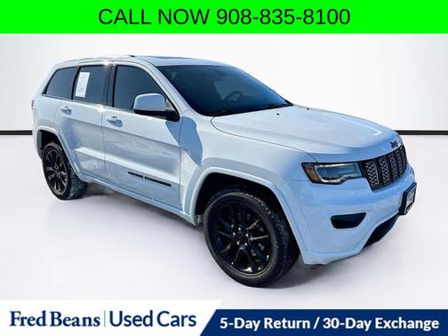 2021 Jeep Grand Cherokee LAREDO