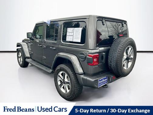 2022 Jeep Wrangler Unlimited SAHARA