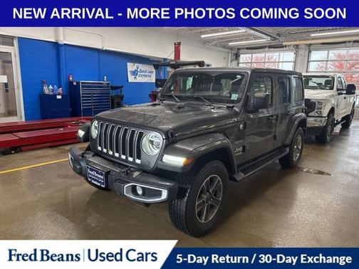 2022 Jeep Wrangler Unlimited SAHARA