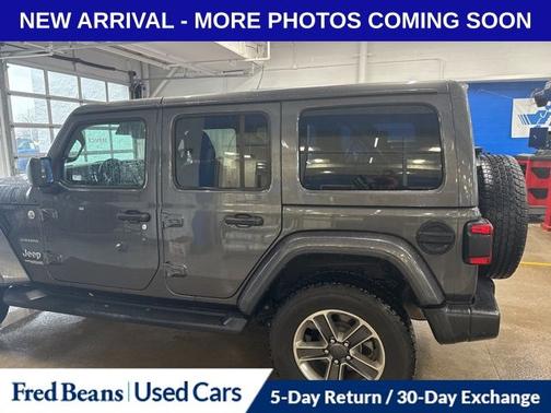 2022 Jeep Wrangler Unlimited SAHARA