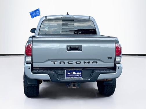 2020 Toyota Tacoma TRD SPORT