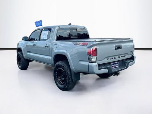 2020 Toyota Tacoma TRD SPORT