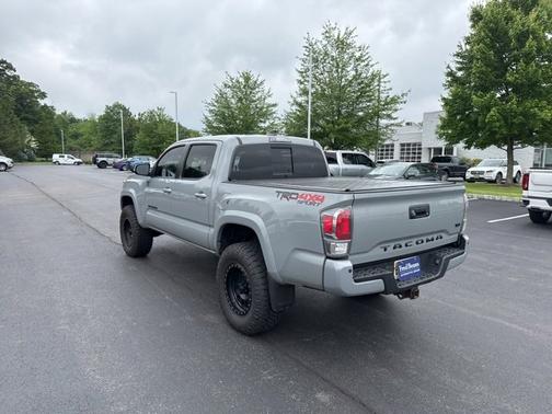 2020 Toyota Tacoma TRD SPORT