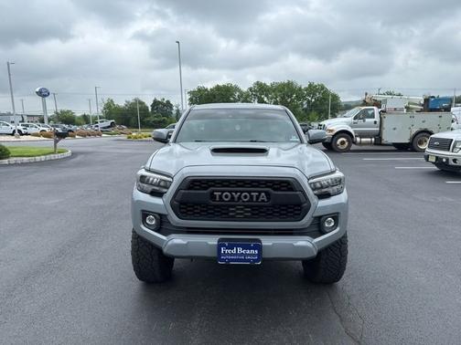 2020 Toyota Tacoma TRD SPORT