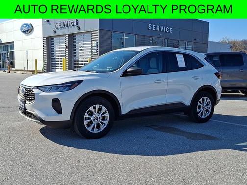 STAR WHITE METALLIC TRI-COA 2023 Ford Escape ACTIVE