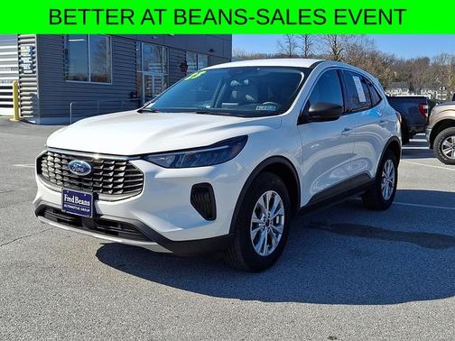 STAR WHITE METALLIC TRI-COA 2023 Ford Escape ACTIVE