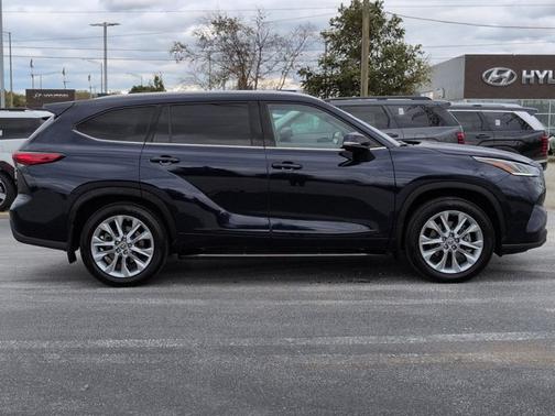 2023 Toyota Highlander Hybrid Limited
