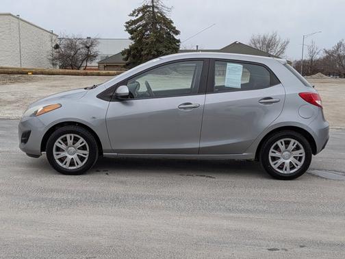 2014 Mazda Mazda2 Sport
